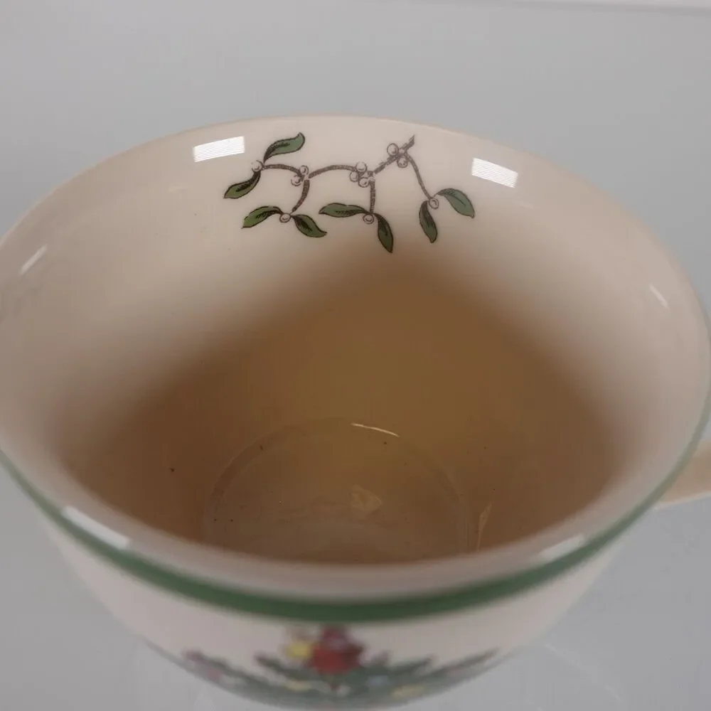 Spode Christmas Tree Teacup and Saucer Set 7 Ounce Made in England New in Box